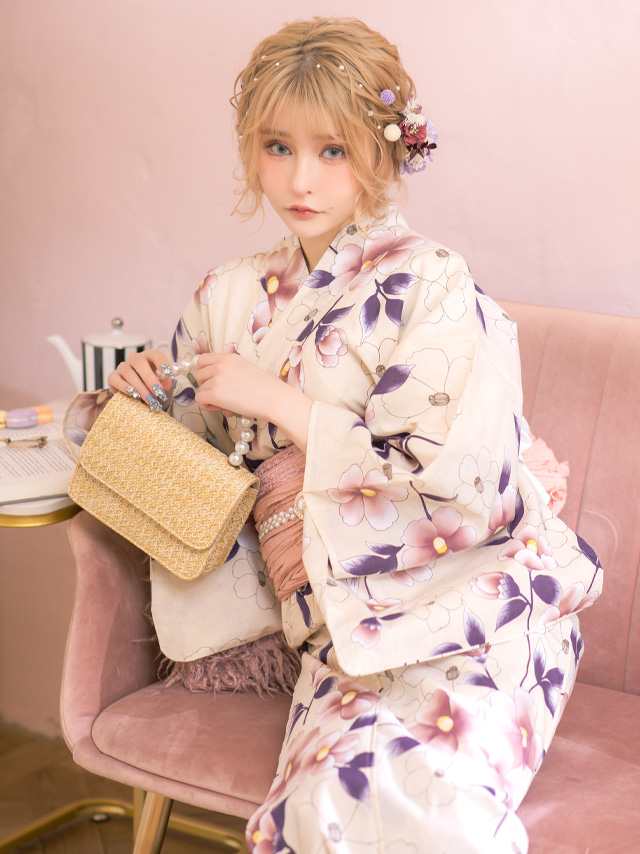 SWEETシリーズ ニュアンスカラー×華やか椿 浴衣・帯2点セット 着用イメージ1