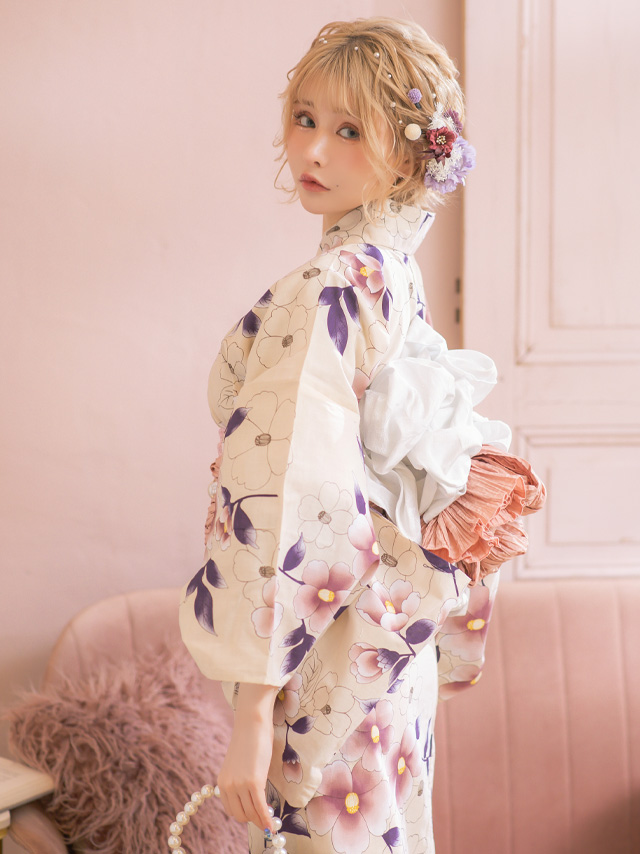 SWEETシリーズ ニュアンスカラー×華やか椿 浴衣・帯2点セット 着用イメージ2