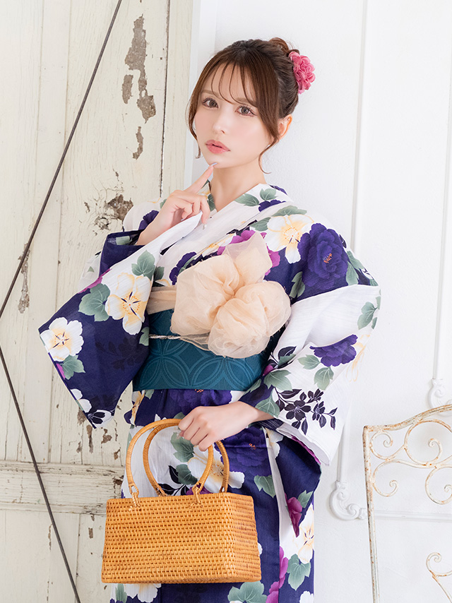 綿麻 白地に3色花柄 ゆかた3点セットのイメージ画像3