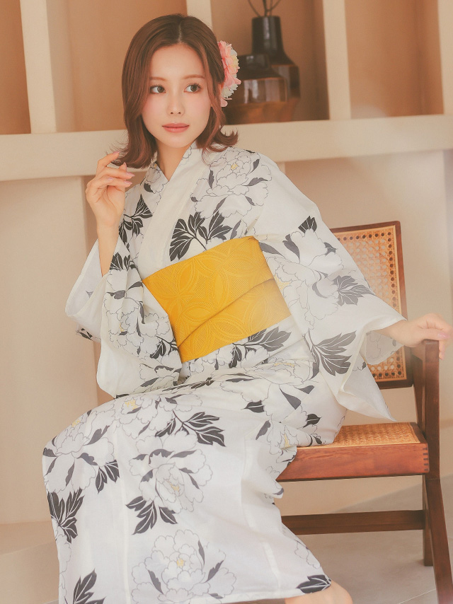 モノトーン 白地 × 牡丹 麻の葉 ゆかた3点セットのイメージ画像4