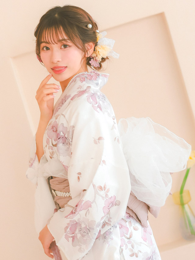 白地 水彩 ニュアンス ピンクフラワー 簡単 一人で着れる 2025 SWEETシリーズ 3点セットのイメージ画像4
