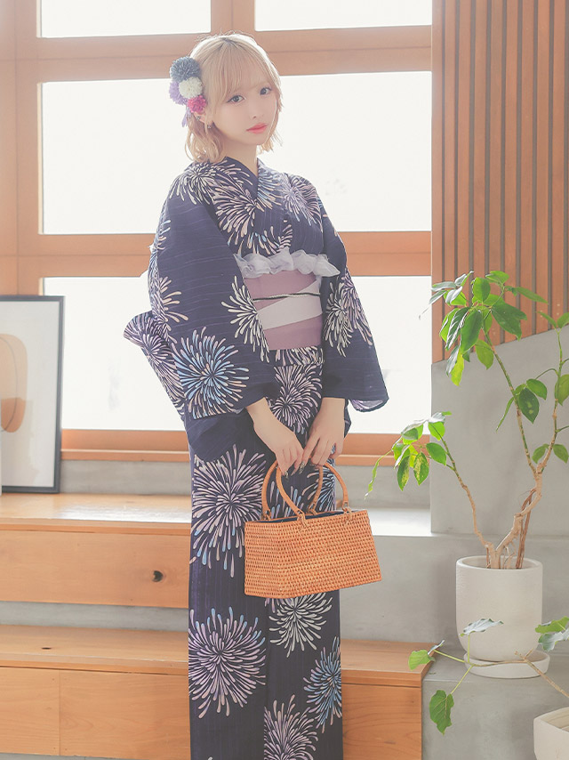レトロ紺地×ピンク花火ゆかた3点セットのグレーイメージ画像4