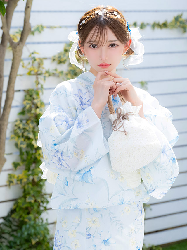 水色地×ニュアンスリリー ゆかた3点セットのイメージ画像1
