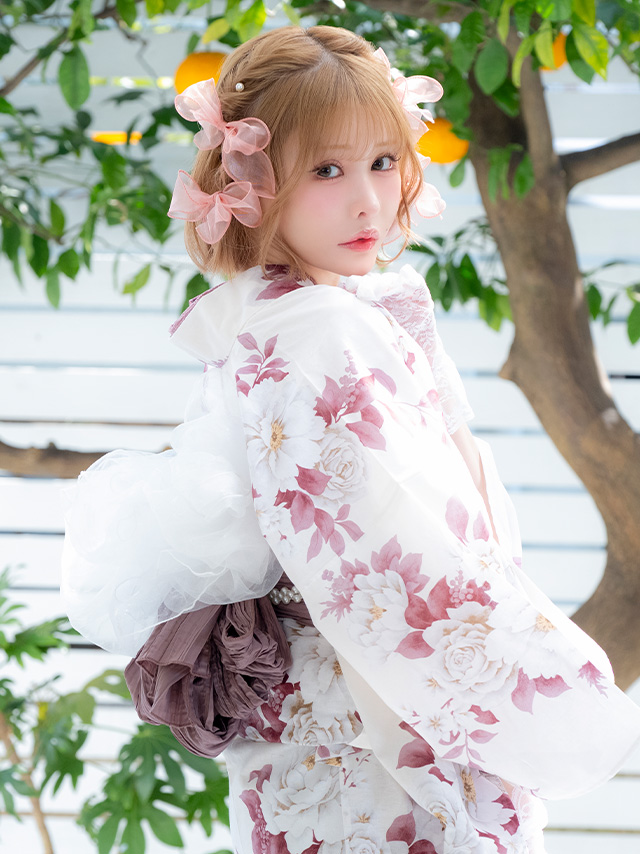SWEET 白地 牡丹 ゆかた3点セットのイメージ画像4