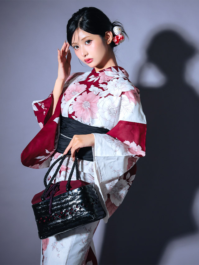 線画 ニュアンス 牡丹柄 バイカラー シック かっこいい 粋 モダン 白 赤 ピンク 黒 ブラック 2点セット 着用イメージ5