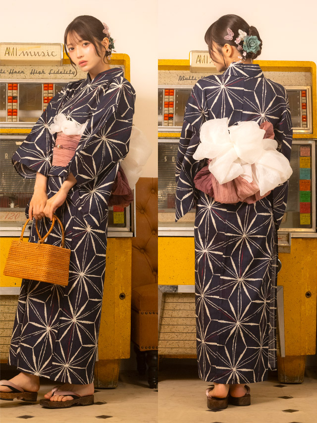 麻の葉 幾何学柄 紺地 レトロ 2点セット 黒嵜菜々子着用  背面・帯デザイン