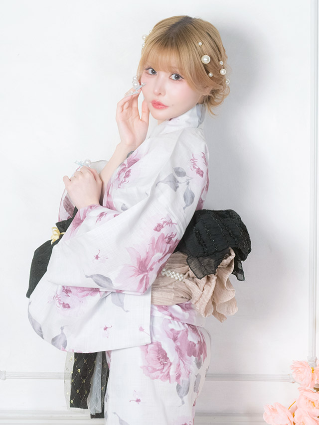 白地 グラデーション 牡丹 ガーリー sweet 2点セット 戦慄かなの着用イメージ4