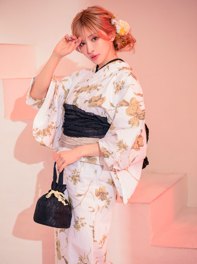 黒地 椿柄 大人っぽい 妖艶 モダン ニュアンス グラデーション 黒 ブラック 白 赤 2点セット 着用イメージ4