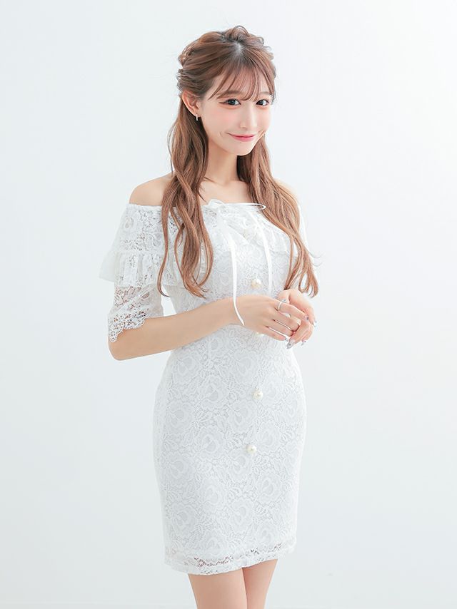 イメージ画像3 キャバドレス 安い myMinette マイミネット miho着用 パール飾り ボタン付き 総レース オフショル タイト ミニドレス ホワイト ブラック キャバ ドレス タイトドレス ミニ 膝丈 可愛い 通販