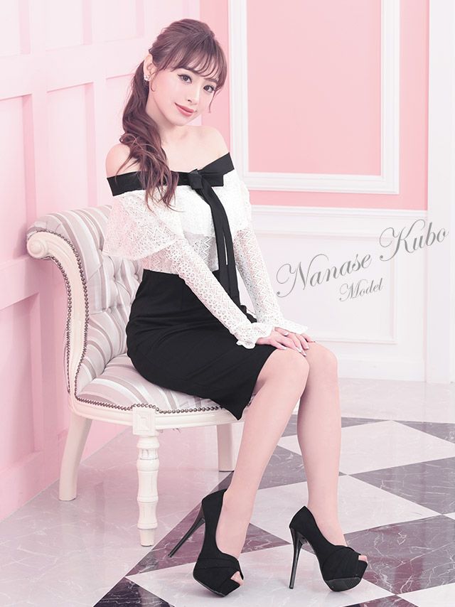 キャバヒール イメージ4 スエードクロスデザインオープントゥワンカラーパンプス