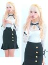 イメージ画像2 キャバドレス 激安 Tikaholic ティカホリック miho着用 レース リボン ゴールド ボタン フレア ミニドレス ホワイト×ブラック Mサイズ キャバ ドレス aライン フレアドレス ナイトドレス キャバ嬢 キャバクラ ラウンジ スナック 白 黒 安い 通販