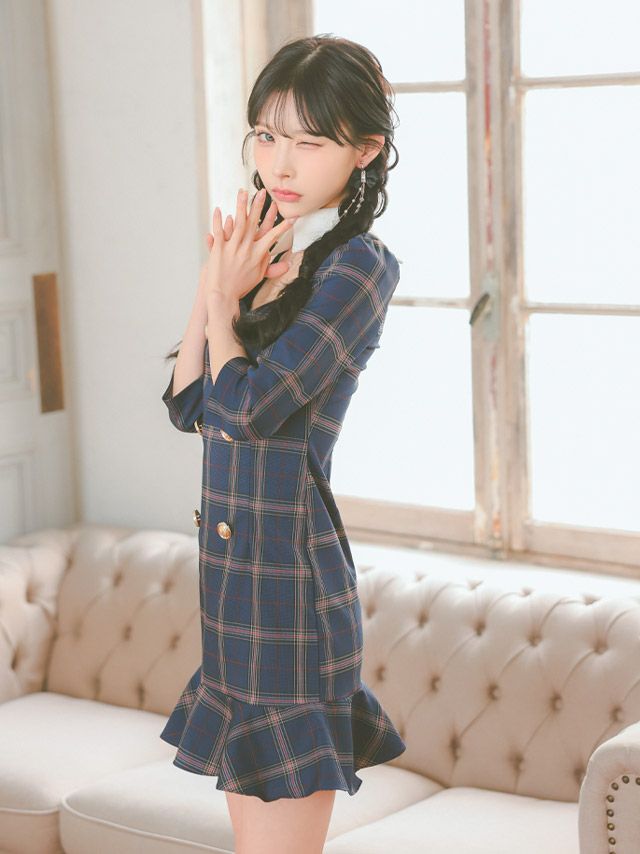 イメージ画像10  キャバドレス 韓国 [Tika/ティカ]明日花キララ着用 チェック柄 スクエアネック タイト ミニドレス グレー ネイビー S?Lサイズ 韓国ドレス キャバ ドレス 大きいサイズ ミニ 膝丈 キャバワンピ 私服 シンプル ワンピース 清楚 通販