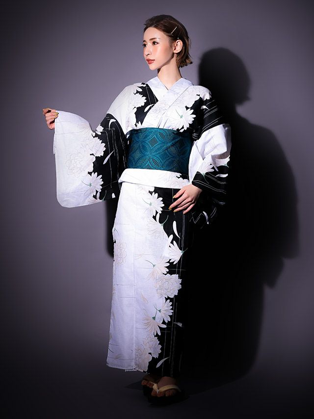 イメージ画像4 浴衣セット レディース Tika ティカ 関口さくら着用 白牡丹柄 ゆかた3点セット 浴衣+平帯or造り帯+下駄 浴衣 選べる帯 可愛い かわいい レトロ モダン 大人 女性 女 安い 通販