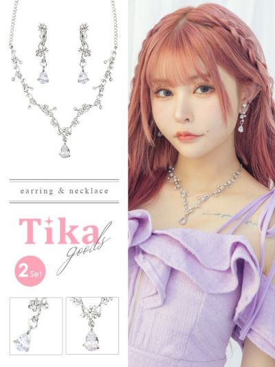ゴージャスビジューアクセサリー2点セット [...