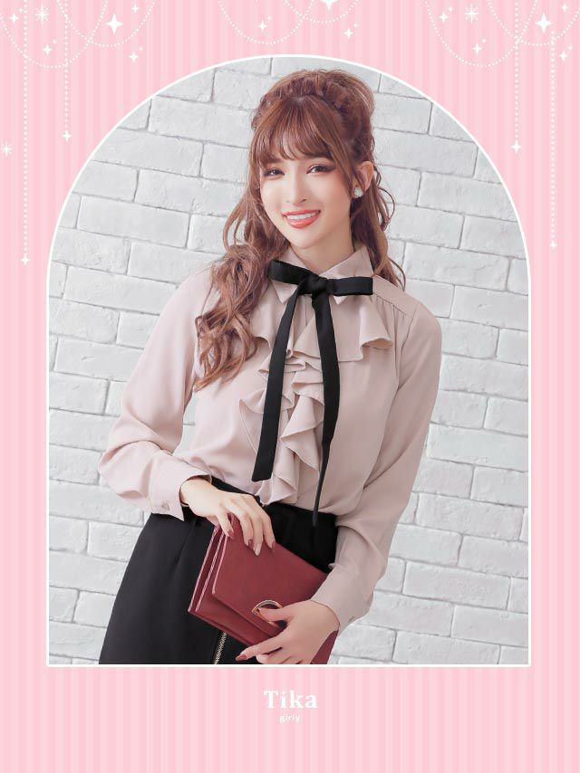 イメージ画像1 キャバドレス ミニ Tika ティカ ゆんころ着用 フリル ブラウス リボン ウエスト ベルト タイトスカート セットアップドレス ベージュ×ブラック SサイズMサイズ キャバ ドレス ナイトドレス ひざ丈 キャバ嬢 キャバクラ 通販