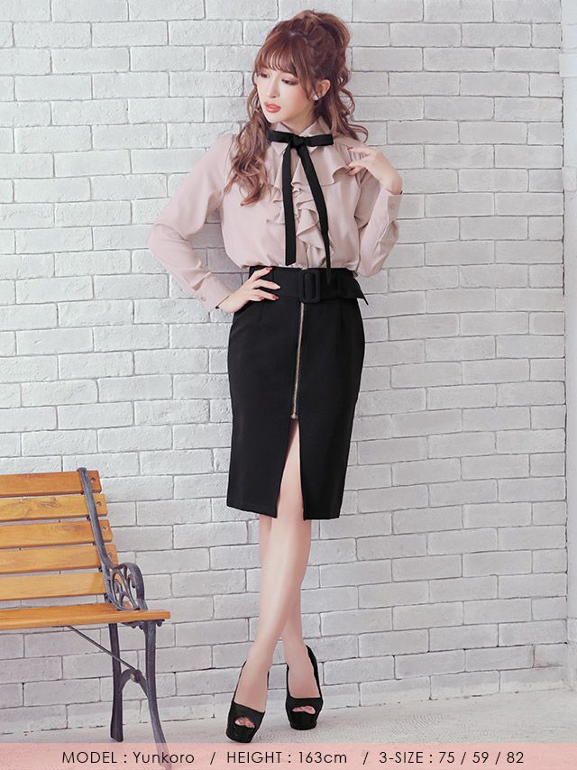 イメージ画像5 キャバドレス ミニ Tika ティカ ゆんころ着用 フリル ブラウス リボン ウエスト ベルト タイトスカート セットアップドレス ベージュ×ブラック SサイズMサイズ キャバ ドレス ナイトドレス ひざ丈 キャバ嬢 キャバクラ 通販