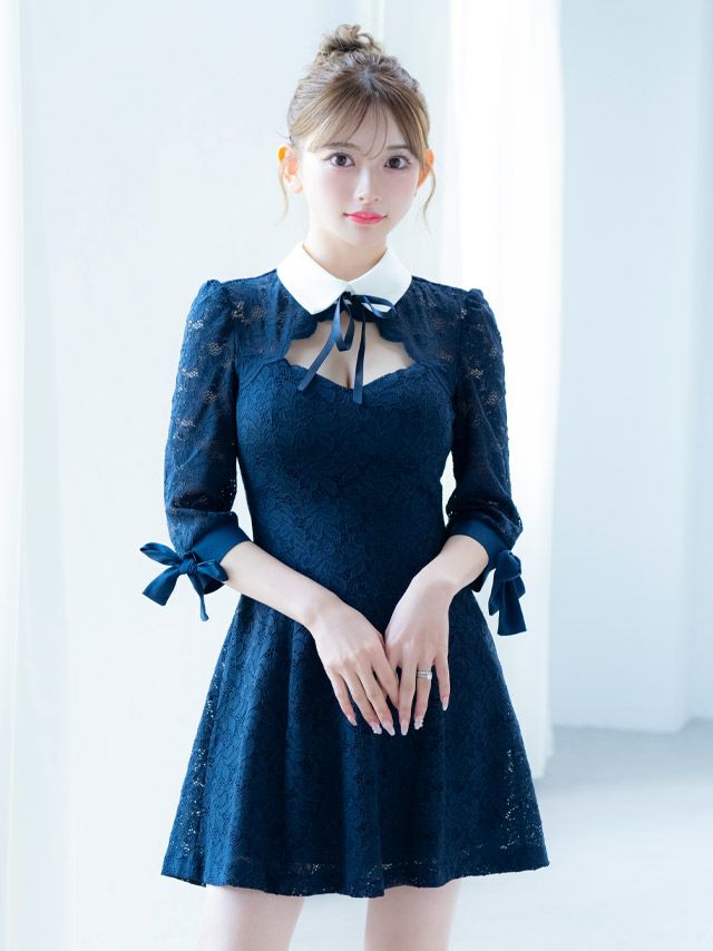 イメージ画像1 キャバドレス 韓国 [Tika/ティカ]明日花キララ着用 襟付き リボン 総レース フレア ミニドレス ネイビー S?Lサイズ 韓国ドレス キャバ ドレス aライン 大きいサイズ ミニ 膝丈 キャバワンピ 私服 シンプル ワンピース 紺 通販