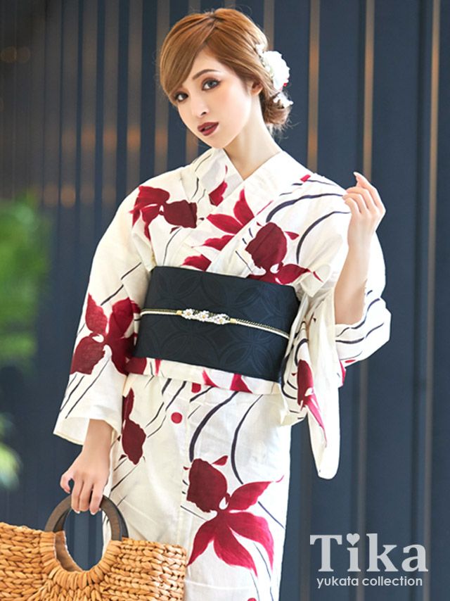 メイン画像 浴衣 セット レディース Tika ティカ ゆんころ着用 クリーム地に流水紋と優雅な金魚 ゆかた3点セット 浴衣+平帯or兵児帯+下駄 浴衣 可愛い かわいい レトロ モダン 大人 女性 女 安い 通販