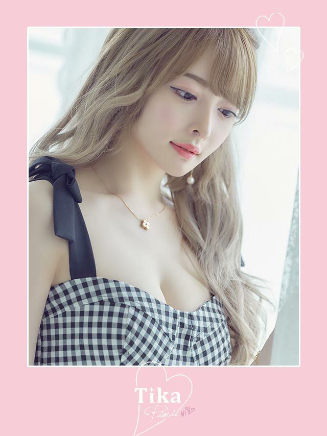 イメージ画像1 キャバドレス 韓国 [Tika/ティカ]黒崎みさ着用 ブロックチェック ぺプラム ウエスト リングベルト タイト ミニドレス ブラック S?Lサイズ 韓国ドレス キャバ ドレス 大きいサイズ ミニ 膝丈 キャバワンピ 私服 シンプル ワンピース 体型カバー 黒 通販