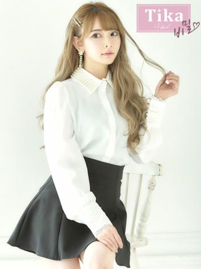 [韓国ドレス] ネックビジュー襟デザイン長袖...