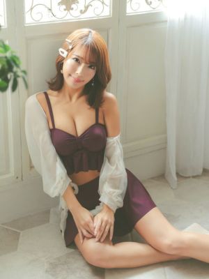 水着 シアーボレロ付きガーリーフリルビスチェ...