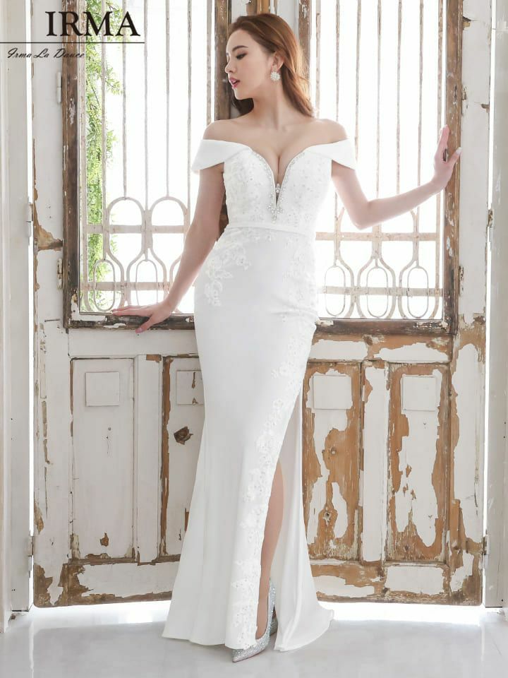 IRMA イルマ 高級ワンカラーバストシアービジュー刺繍デザインサイドスリットオフショルダータイトロングドレス