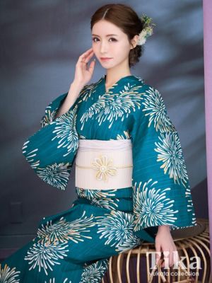 [浴衣 選べる帯] レトロ ターコイズに大輪花火 ゆかた3点セット (浴衣+平帯or作り帯+下駄)