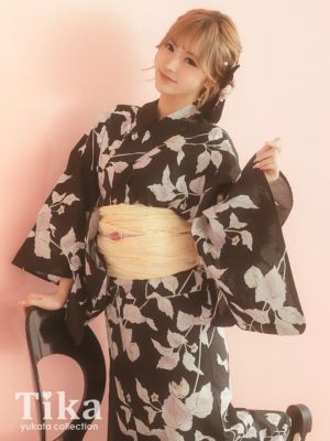 [浴衣] レトロ 黒地に鬼灯リーフ ゆかた3...