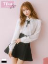 キャバドレス ミニ丈 セパレート 韓国 スカパン Tika ティカ ブローチ付き長袖ケミカルレースフリルブラウス×スカートパンツセットアップドレス