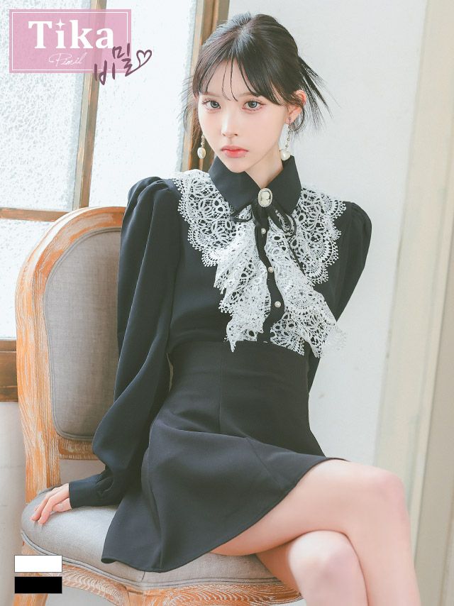 キャバドレス ミニ丈 韓国 セパレート Tika ティカ 長袖刺繍レースフリルブラウス×ミニスカートパンツブローチ付きセットアップドレス