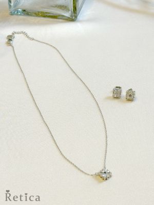 キラキラスクエアシルバービジューアクセサリー...