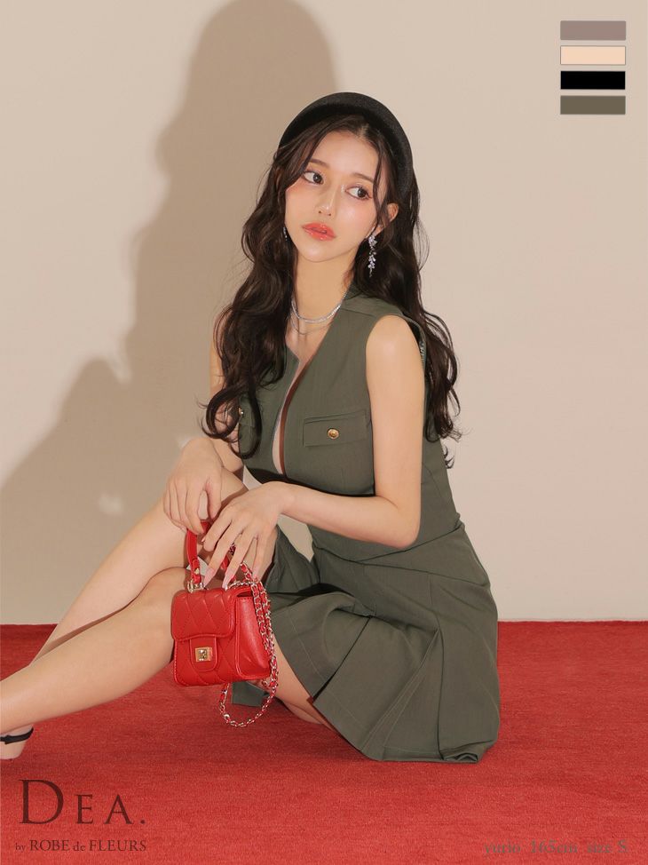 キャバドレス ミニドレス [DEA.byROBEdeFLEURS/ディアバイローブドフルール] 　　高級シンプルノースリーブゴールドボタンバストカットフレアミニドレス