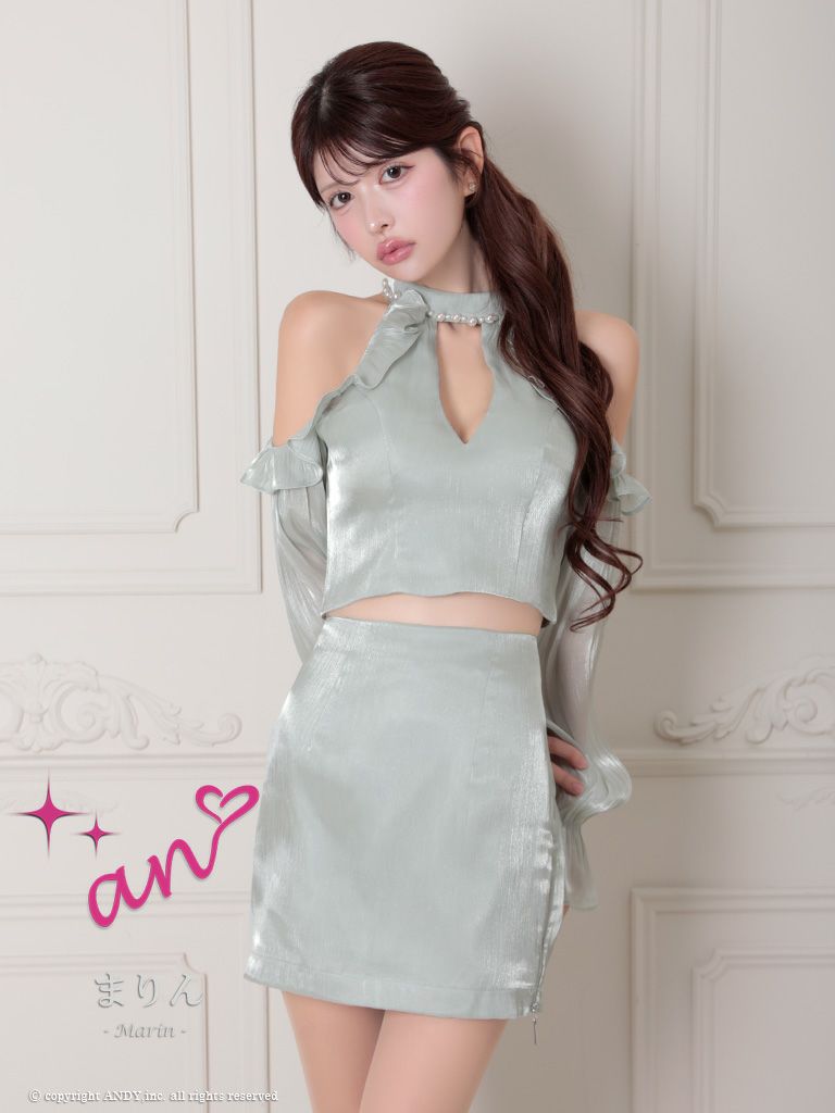 キャバドレス an アン　高級セットアップホルターネック肩あき長袖ジップパールフリルバストカットタイトミニドレス