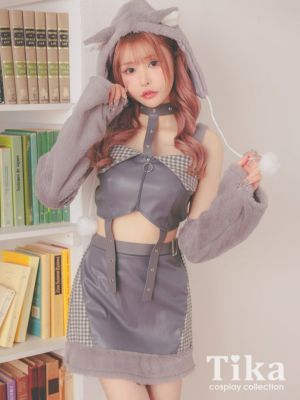 [コスプレ] へそ出しセパレートもこもこチェ...