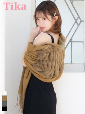 もこもこバックファー付きフリンジニットショー...