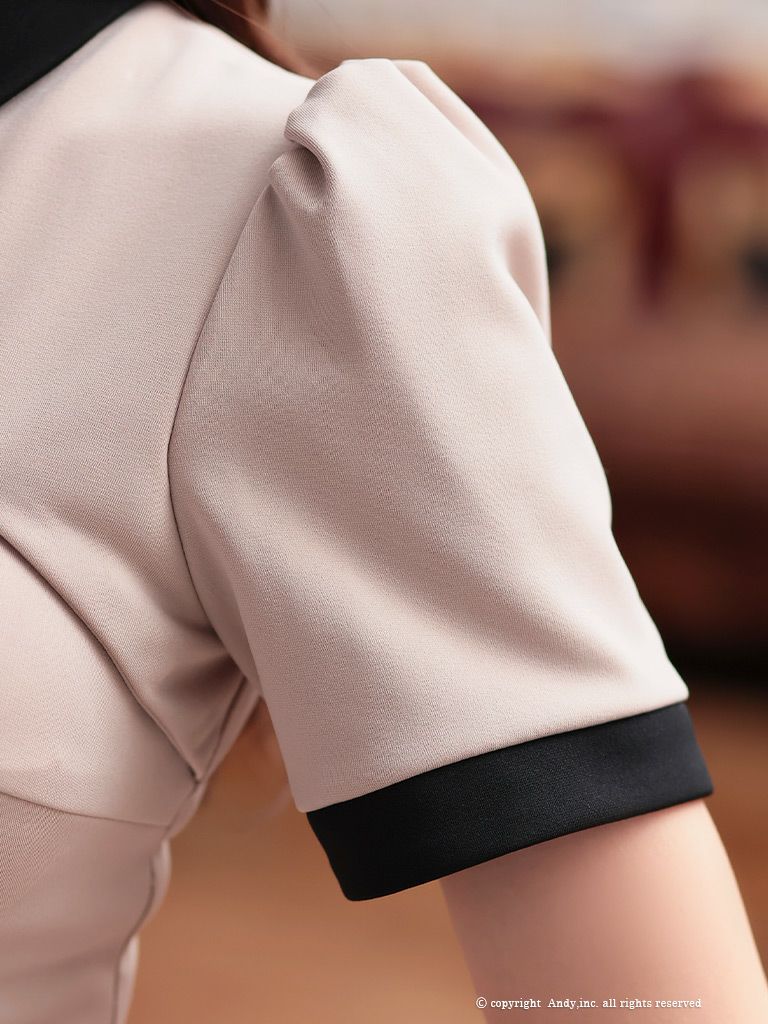 キャバドレス Andy アンディ 高級 半袖襟デザインゴールドボタンバストカットセットアップタイトミニドレス