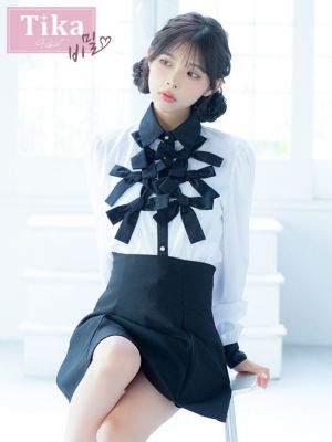 [韓国ドレス] 長袖 袖あり 襟付き モノト...