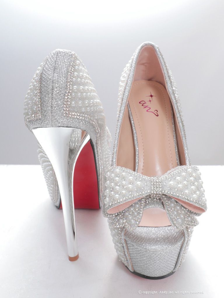  [an/アン] 高級ビッグリボンモチーフラメグリッターオープントゥパールハイヒール