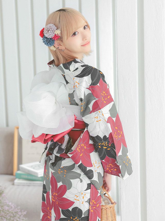 tika 浴衣（浴衣・帯・下駄セット） 即日発送◎ 浴衣 選べる帯] ホワイトポピー×黒地 大人レトロ 3点セット (ゆかた