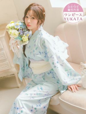 [SALE] [ワンピース浴衣] ベビーブルー ニュアンスフラワー 簡単 一人で着れる 2025 SWEETシリーズ 3点セット 雨宮由乙花着用 (ゆかた羽織・ワンピース・兵児帯)