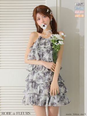 予約商品【6月下旬入荷予定】[ROBEdeFLEURS/ローブドフルール] 高級 ホルターネック 背中魅せ ローズ柄 シフォン ティアード フリル フレアミニドレス