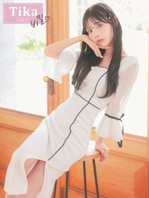 [韓国ドレス] モノトーン パフスリーブ 袖あり 七分袖 スリット タイト 膝丈ドレス (Sサイズ～Lサイズ) (緩苺/キャバドレス着用) [TikaPimil]