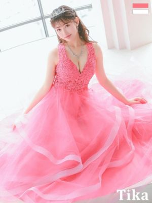フラワー刺繍レース チュール ホルターネック Aライン ロングドレス (Sサイズ～XXLサイズ) (上ノ堀結愛/キャバドレス着用)