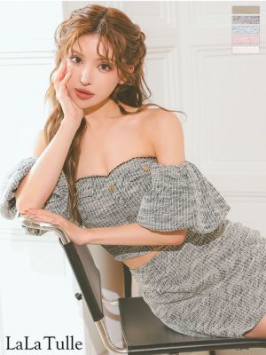 予約商品【10月上旬入荷予定】[ROBEdeFLEURS/ローブドフルール] 高級オフショルダーパフスリーブニットツイードセットアップタイトミニドレス (ゆんころ/キャバドレス着用)