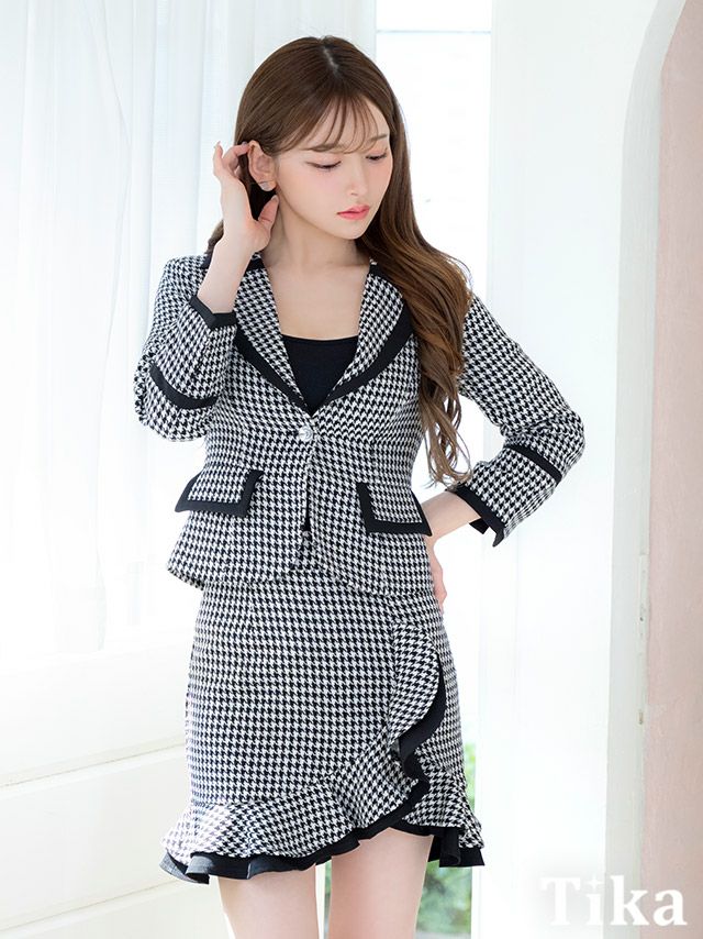 キャバスーツ セットアップ 大きいサイズ ジャケット スカート 千鳥格子柄 裾フリル (黒崎みさ着用)