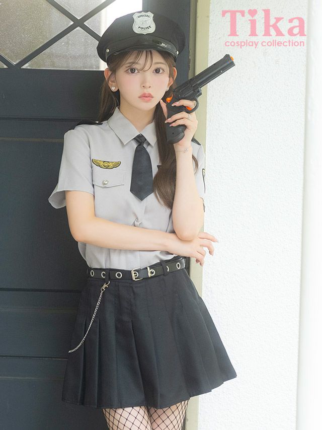 SALE [ハロウィン] ポリス コスプレ ワッペン付き 体型カバー プリーツ フレアスカート 6点セット (トップス/ネクタイ/スカート/ベルト/チェーン/帽子)