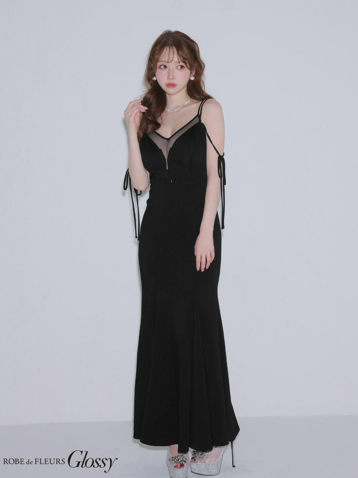 体のラインを美しく見せてくれるドレス